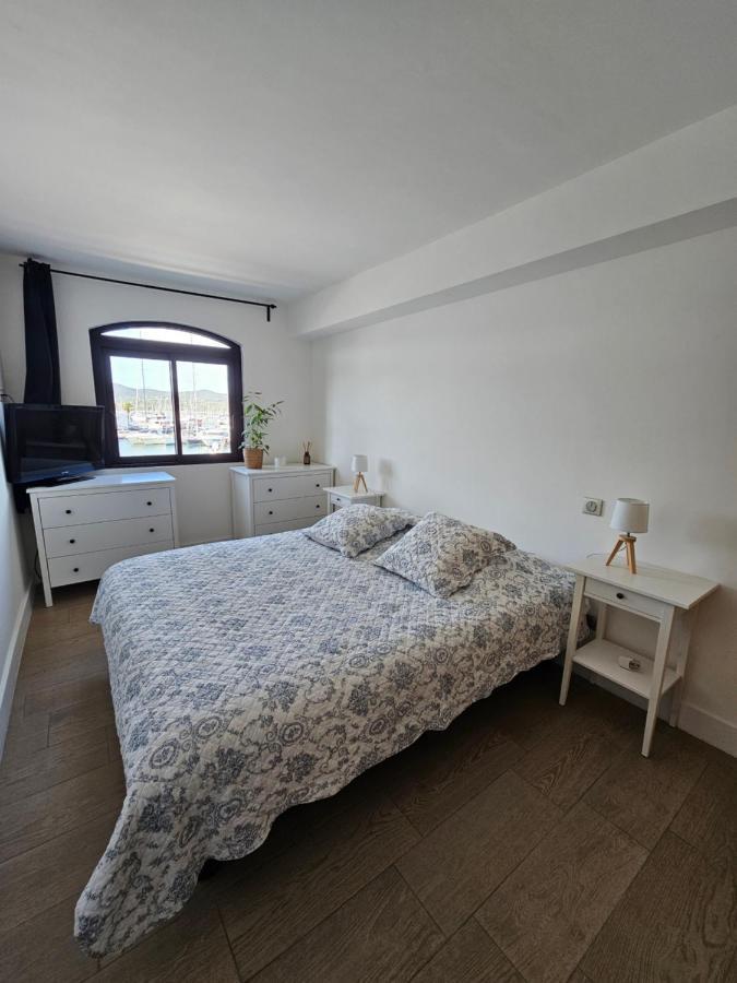 Ferienwohnung Tres Grand Deux Pieces Marines De Cogolin Exterior foto